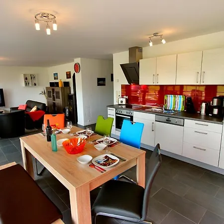 Strandhaus / Eg-fewo Apartment *